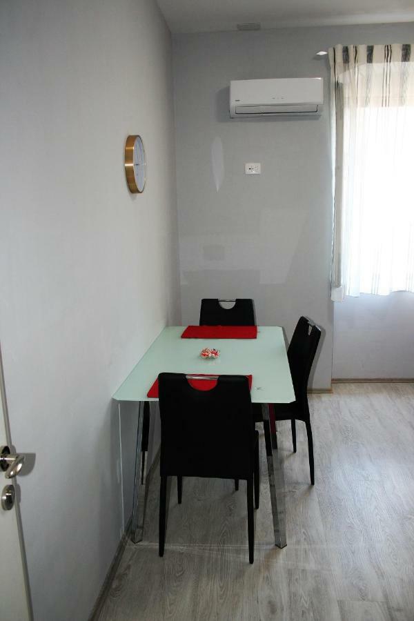 Pavelin Apartments Сплит Экстерьер фото